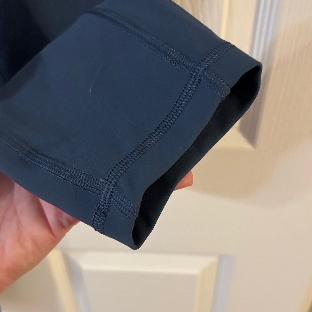 Lululemon Invigorate High-Rise Tight 25" Submarine Size 4 - Picture 7 of 13